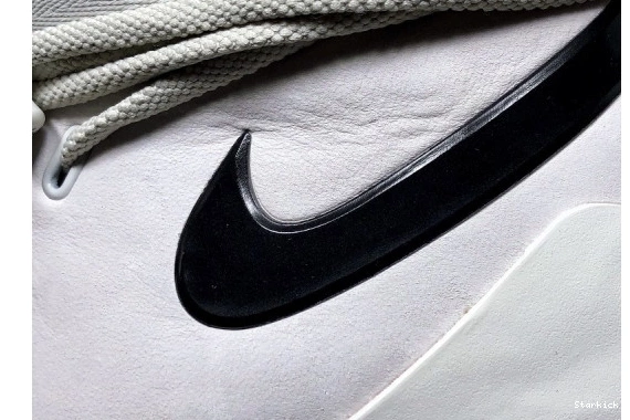 Fear Black SA   1 Light AT9915-002 God of Air Bone Nike 0814